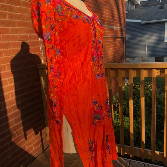 Ladies bright bold orange embroidered dress/shirt size M -one of a kind - Picture 3 of 6